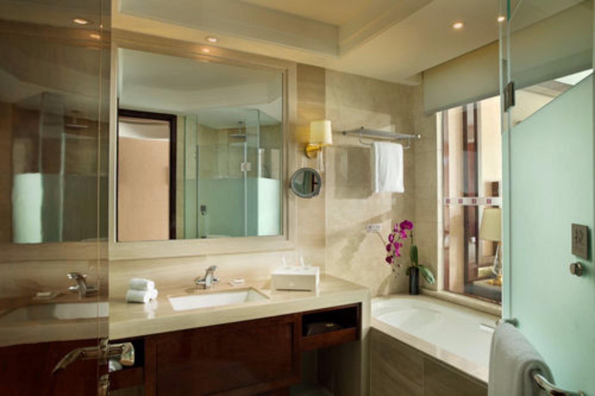 Embassador International Hotel Xi'an  Buitenkant foto